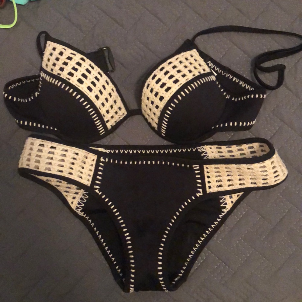 VS crochet bikini